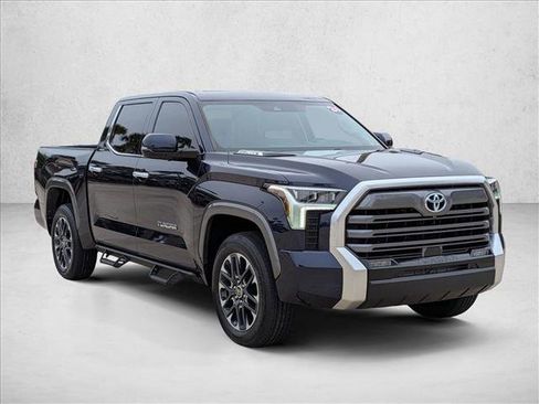 Used 2024 Toyota Tundra Limited AWD/4WD image 3