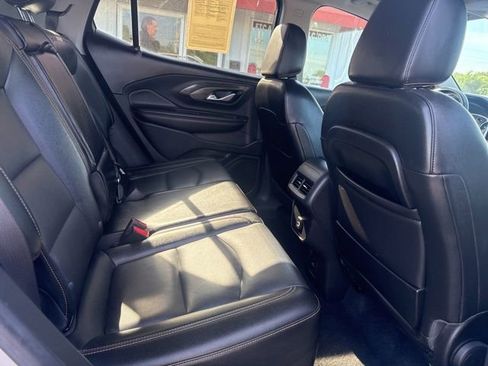 Used 2021 GMC Terrain SLT w/ Elevation Edition FWD image 10