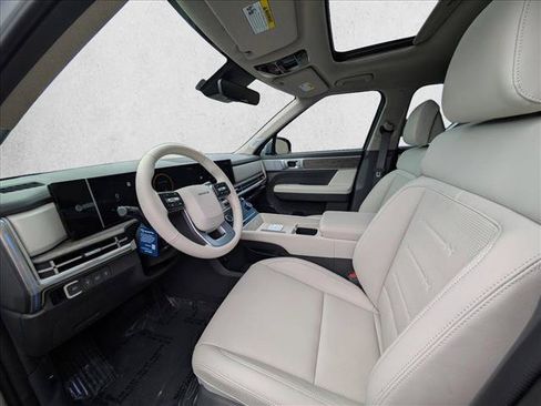 New 2026 Hyundai Santa Fe Limited FWD image 3