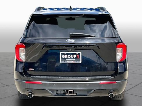 Used 2022 Ford Explorer ST-Line w/ Class IV Trailer Tow Package RWD image 5