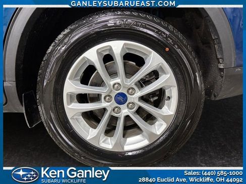 Used 2020 Ford Escape SE image 24