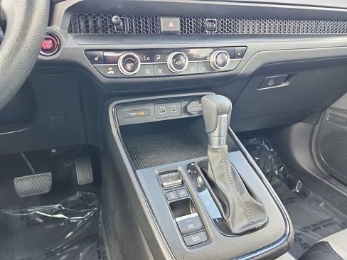 Used 2024 Honda CR-V EX image 29