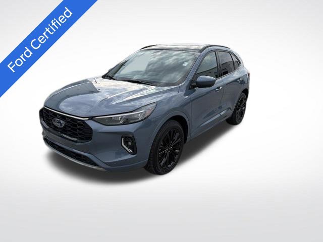 Certified 2023 Ford Escape ST-Line Elite w/ Premium Technology Package AWD/4WD image 3