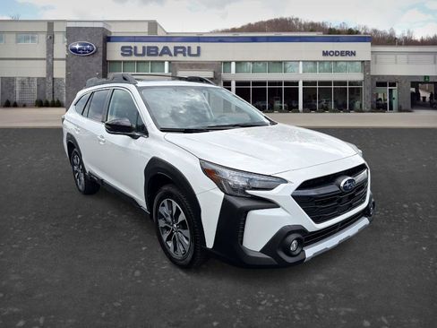 Used 2023 Subaru Outback Limited XT AWD/4WD image 3