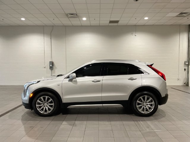 Used 2019 Cadillac XT4 Premium Luxury w/ Enhanced Visibility Package AWD/4WD image 2