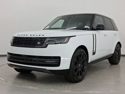 New 2025 Land Rover Range Rover SE