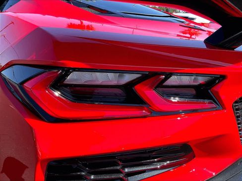 Used 2024 Chevrolet Corvette Z06 w/ Z07 Performance Package RWD image 30