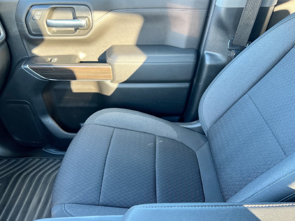 Used 2022 Chevrolet Silverado 1500 LT w/ Bed Protection Package AWD/4WD image 29