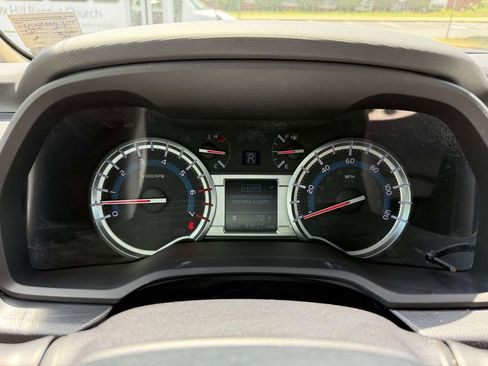 Used 2017 Toyota 4Runner Limited AWD/4WD image 29