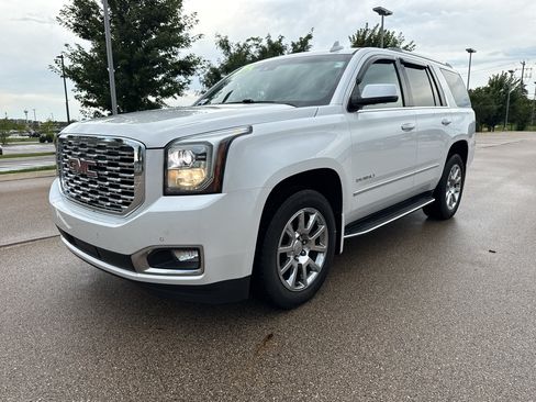 Used 2019 GMC Yukon Denali AWD/4WD image 1