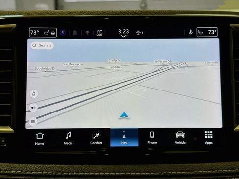 Used 2026 Chrysler Pacifica Select FWD image 11