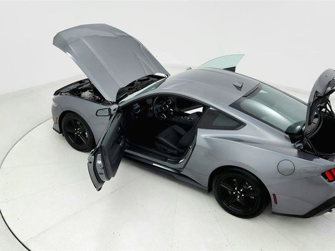 Used 2026 Ford Mustang Premium RWD image 22