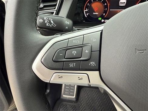 Certified 2025 Volkswagen Atlas Peak Edition SE image 14