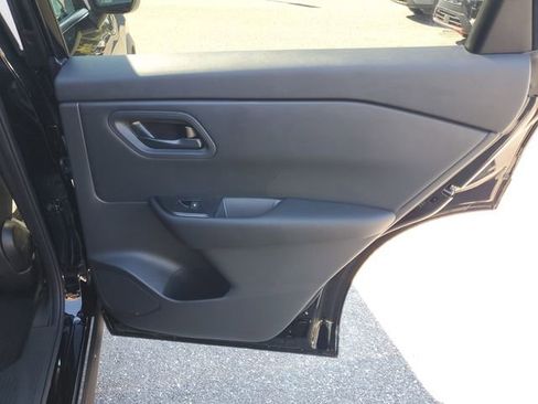 New 2026 Nissan Rogue S image 29