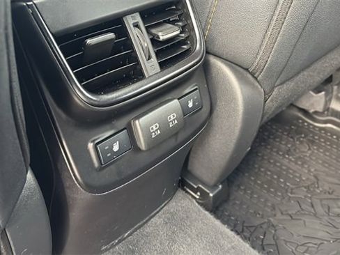 Used 2022 Subaru Outback Wilderness w/ Wilderness Package image 24