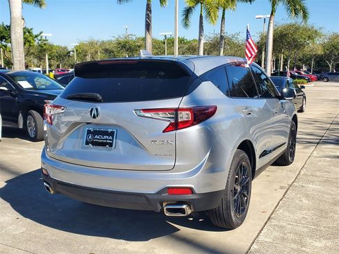 Used 2025 Acura RDX SH-AWD image 7