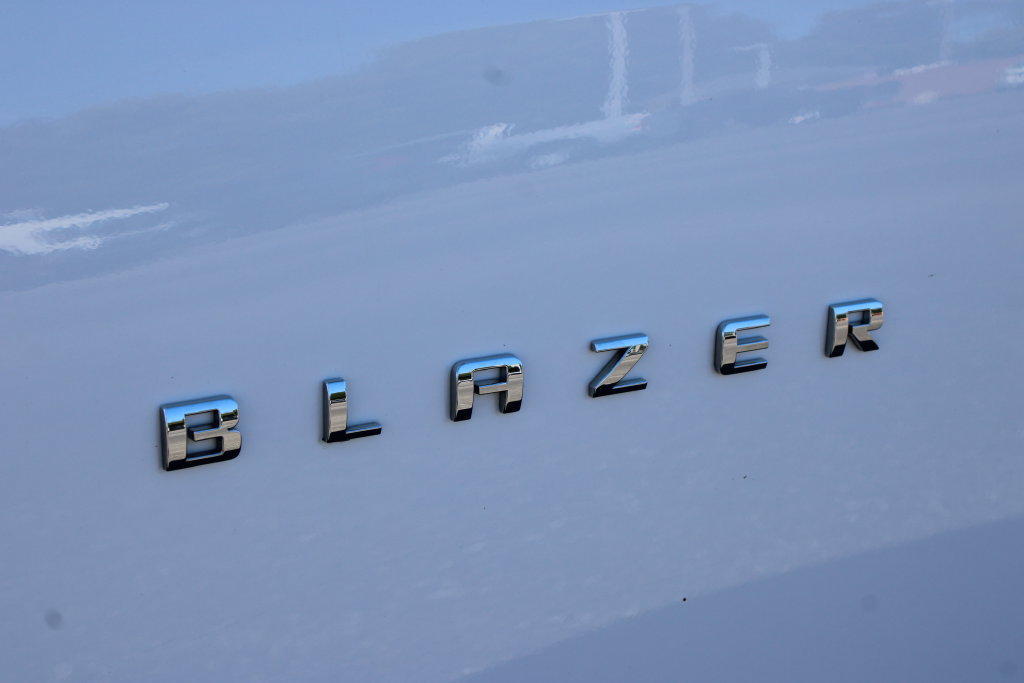 Used 2025 Chevrolet Blazer LT FWD image 17
