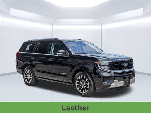 Used 2025 Ford Expedition Platinum AWD/4WD image 9