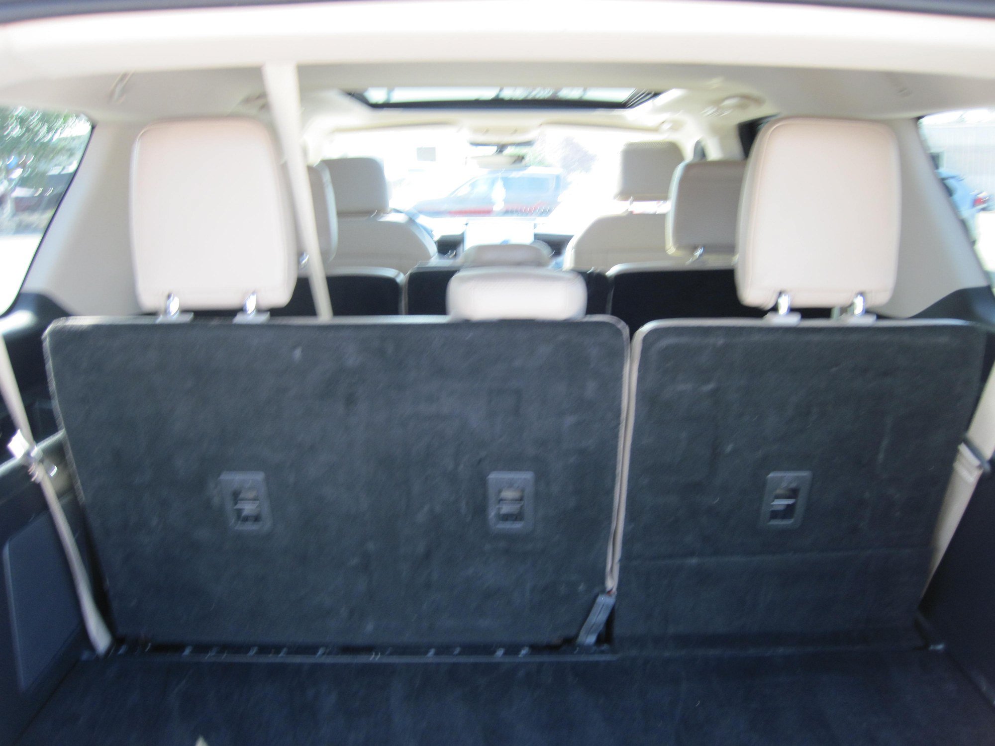 Used 2024 Ford Expedition Max Limited AWD/4WD image 9