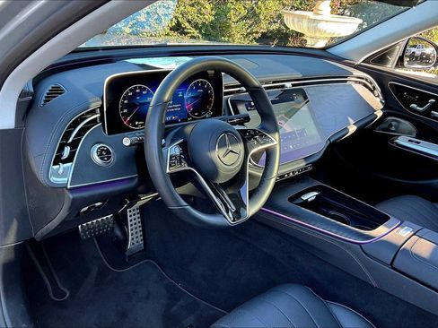 Used 2025 Mercedes-Benz E 450 4MATIC All-Terrain Wagon image 32