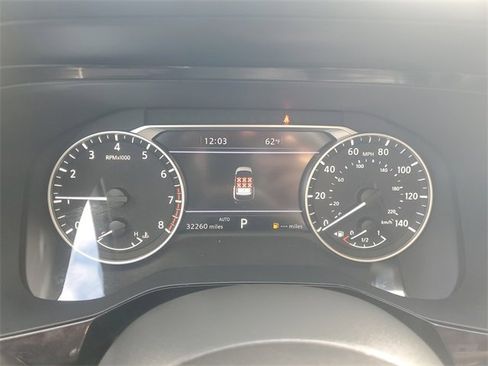 Used 2023 Nissan Pathfinder SL w/ Lighting Package (N92) image 24