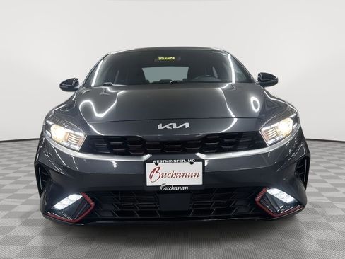 Used 2023 Kia Forte GT-Line w/ GT-Line Premium Package image 2