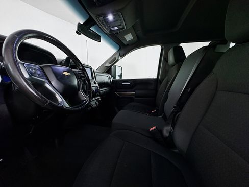 Used 2021 Chevrolet Silverado 2500 LT w/ Fleet Comfort Package image 19