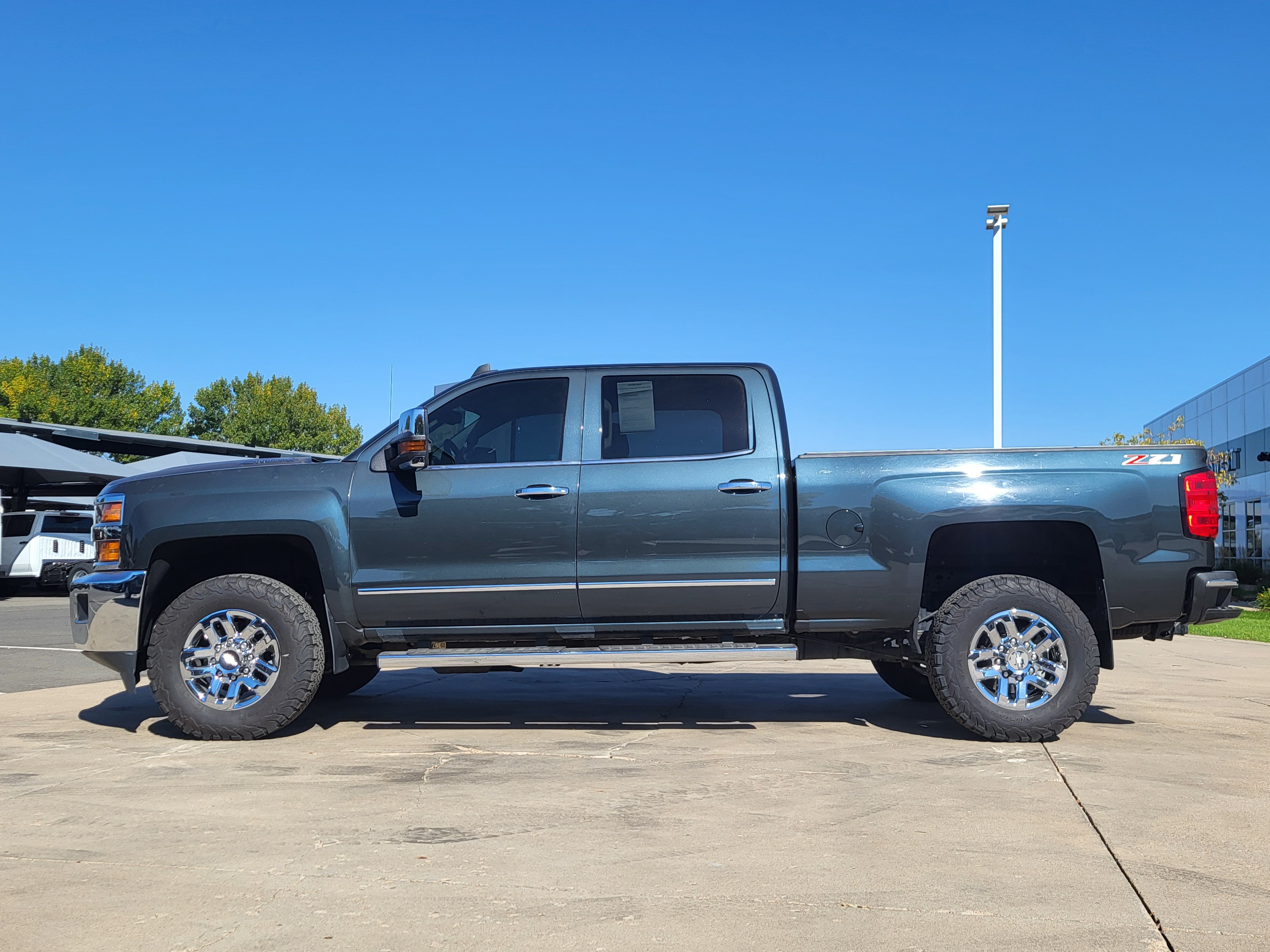 Used 2019 Chevrolet Silverado 2500 LTZ w/ Duramax Plus Package AWD/4WD image 2