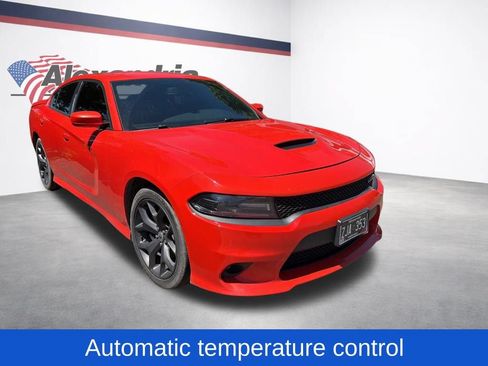 Used 2019 Dodge Charger GT RWD image 3