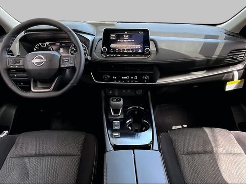 New 2026 Nissan Rogue SV FWD image 5