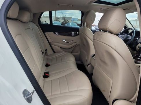 Used 2019 Mercedes-Benz GLC 300 4MATIC Coupe image 16