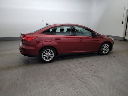 Used 2016 Ford Focus SE w/ SE Power Seat Package FWD image 10