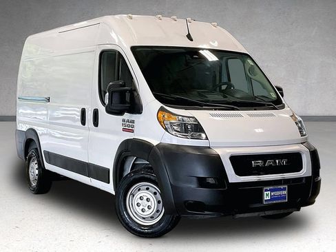 Used 2022 RAM ProMaster 1500 w/ Interior LED Lighting Group FWD image 3