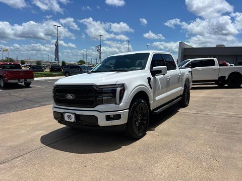 New 2026 Ford F150 Lariat w/ Equipment Group 501A Mid AWD/4WD image 4