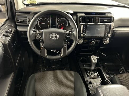 Used 2024 Toyota 4Runner TRD Off-Road image 22