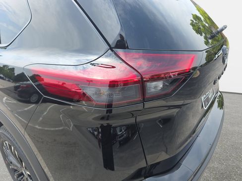 New 2026 Nissan Rogue Dark Armor FWD image 32