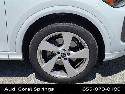 Certified 2025 Audi Q5 Premium w/ Premium Plus AWD/4WD image 26