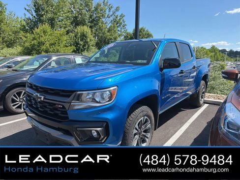 Used 2022 Chevrolet Colorado Z71 AWD/4WD image 2