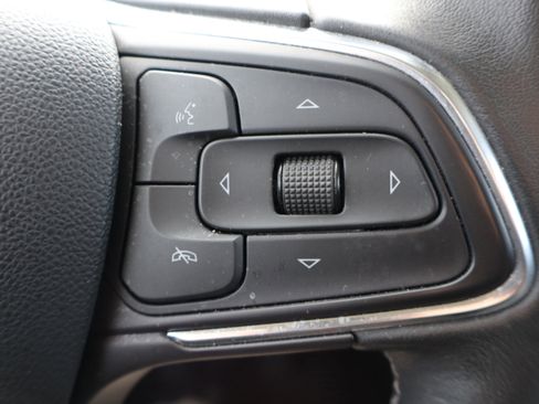 Used 2023 Buick Envision Preferred image 16