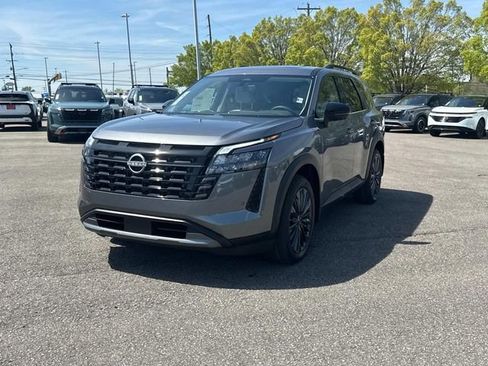 New 2026 Nissan Pathfinder SL w/ SL Premium Package AWD/4WD image 8