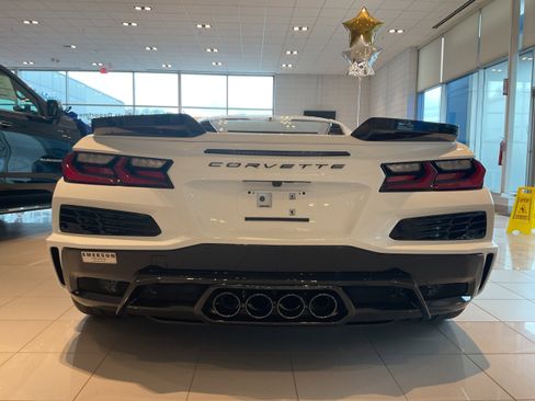 New 2025 Chevrolet Corvette Z06 image 7