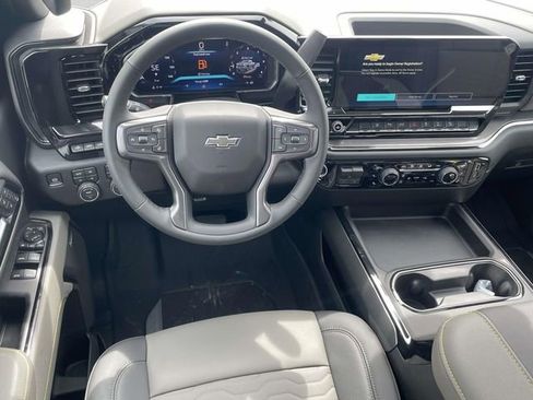 New 2026 Chevrolet Silverado 2500 ZR2 image 11