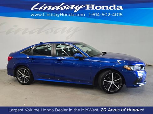 Used 2024 Honda Civic Touring image 3