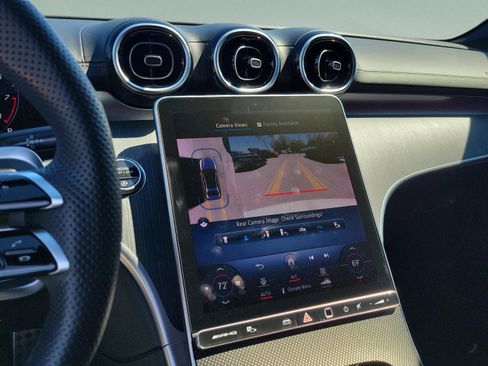 Used 2023 Mercedes-Benz C 43 AMG 4MATIC Sedan image 33