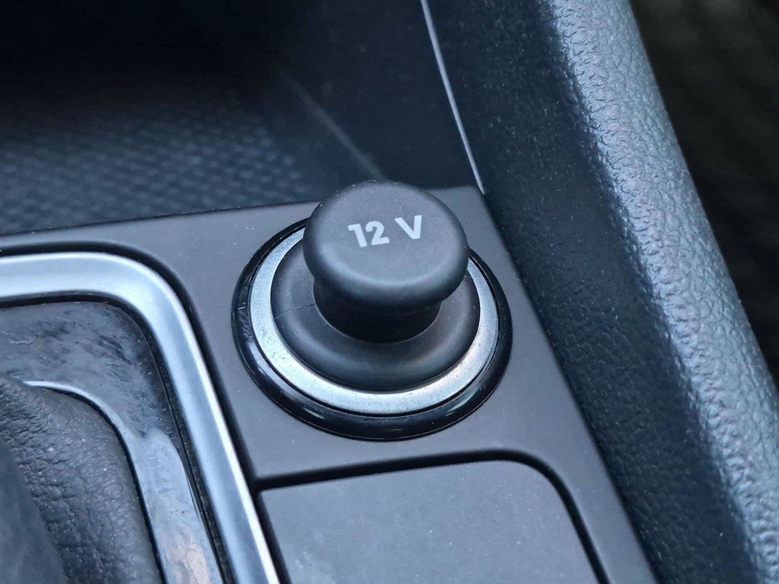Used 2019 Volkswagen Jetta GLI FWD image 19