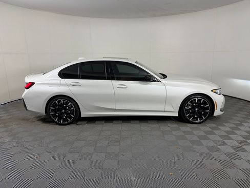 Used 2026 BMW 330i Sedan w/ M Sport Package image 8