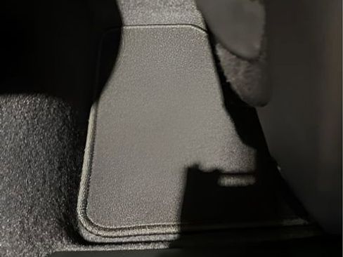 New 2026 Jeep Compass Latitude AWD/4WD image 19