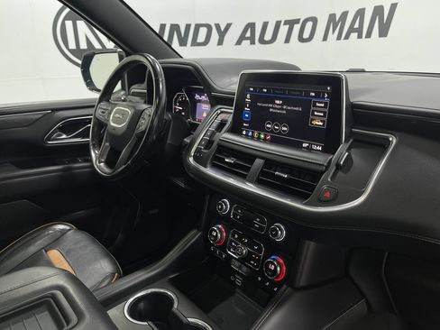 Used 2021 GMC Yukon AT4 w/ Technology Package AWD/4WD image 19