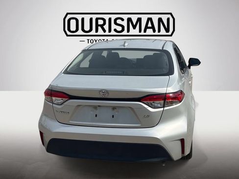 Used 2025 Toyota Corolla LE FWD image 6