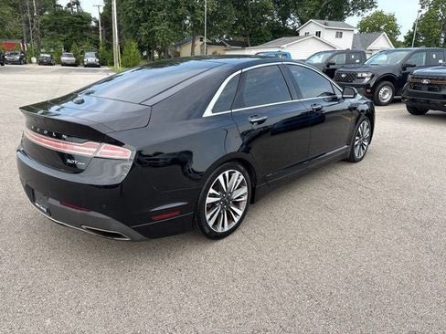 Used 2017 Lincoln MKZ Reserve w/ Climate Package AWD/4WD image 3